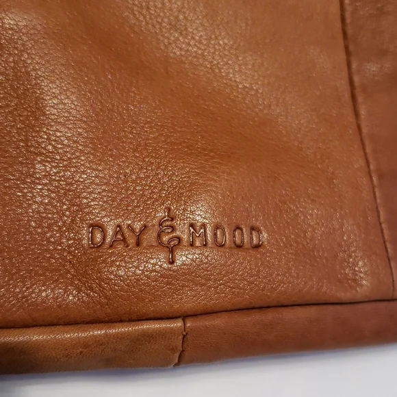 Day & Mood New Handbag Leather Xbody Shoulder Bag Purse Adjust Strap NWT GIFT - Picture 8 of 17